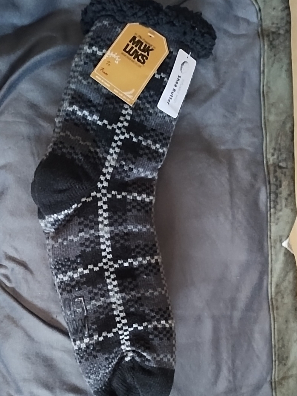 Muk Luks Shea Butter Infused Cozy Sock Slippers Size XL With Stability Bottoms